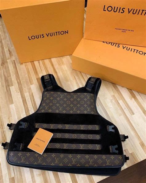 louis vuitton skottsäker väst|louis vuitton handbags.